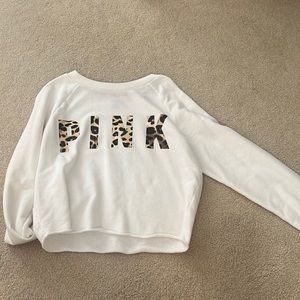 PINK Size XS Long Sleeve Cheetah Print Logo Top!